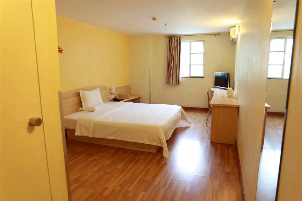 7Days Inn Beijing Liujiayao Station Habitación foto
