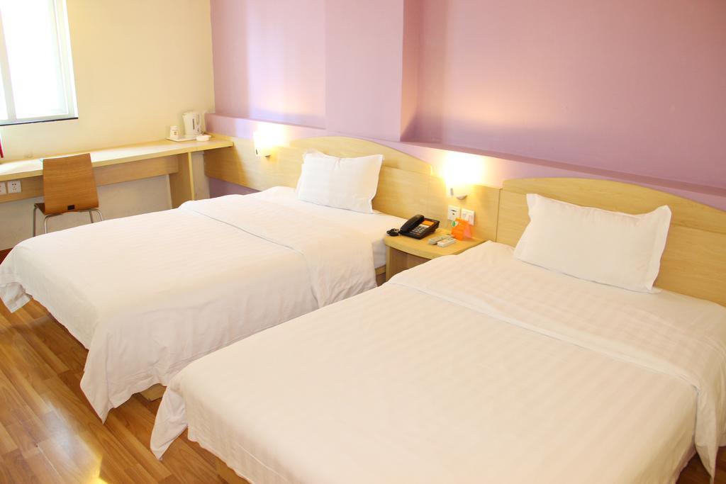 7Days Inn Beijing Liujiayao Station Exterior foto