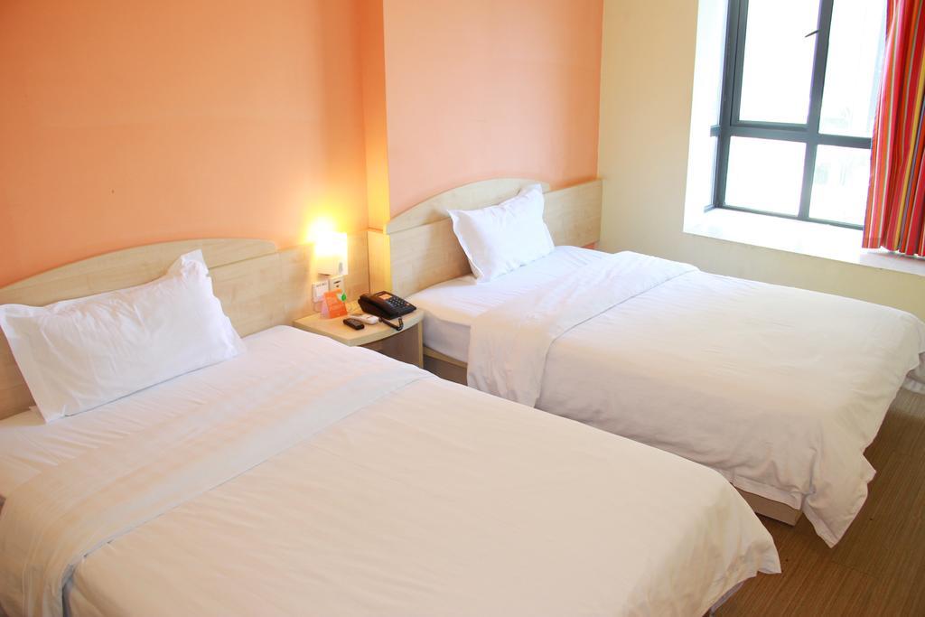 7Days Inn Beijing Liujiayao Station Exterior foto